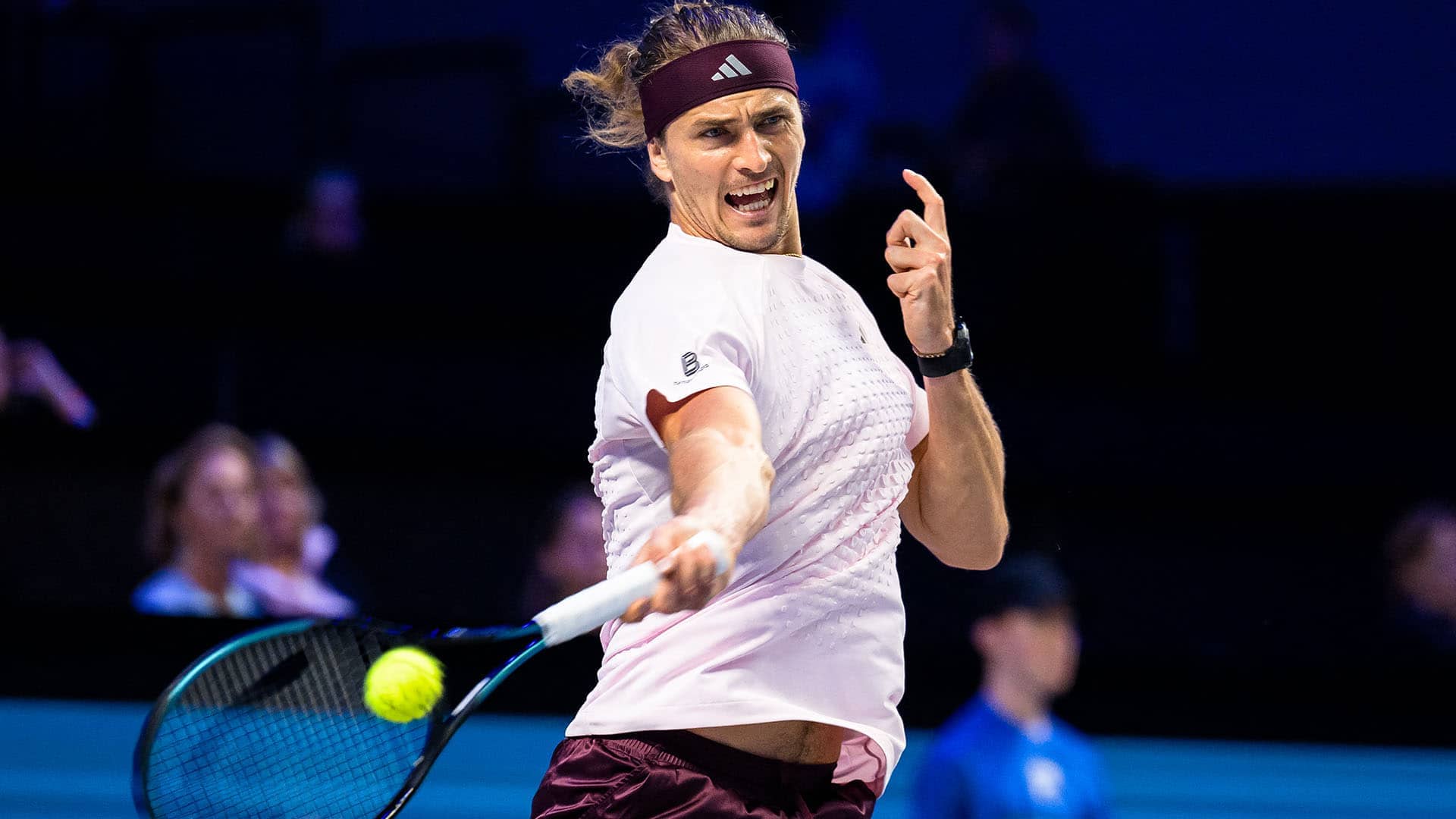 Zverev saves 4 MPs, survives Landaluce test in Vienna
