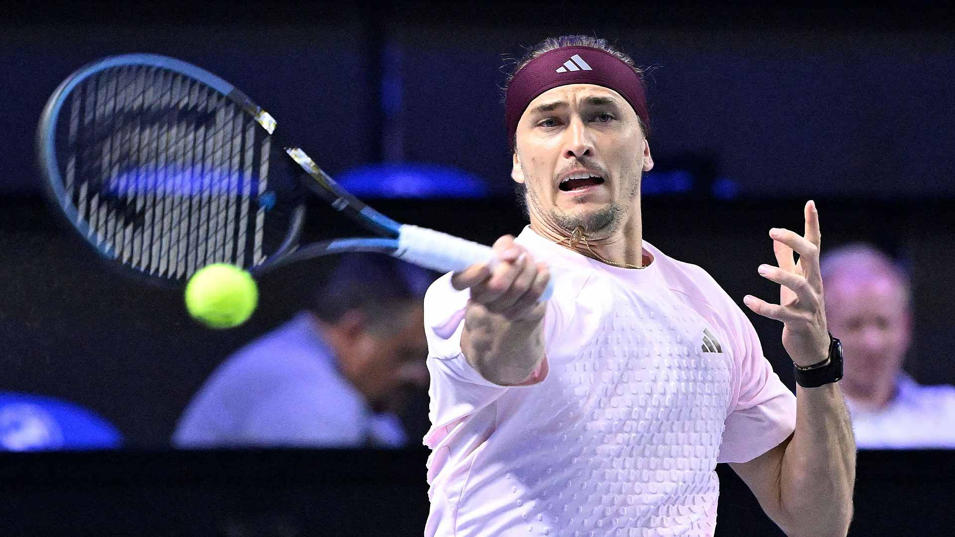 Zverev eases past ailing Fery, into his third Vienna SF