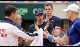 Andy Murray cheers on Kyle Edmund.