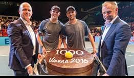 bryans-vienna-2016-friday-1000-cake-straka-muster
