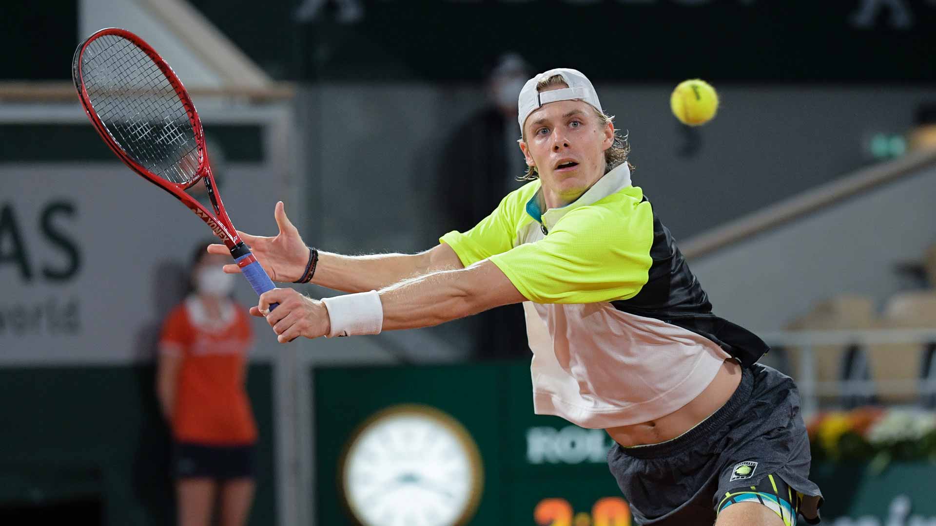 Shapovalov denis - simon gilles
