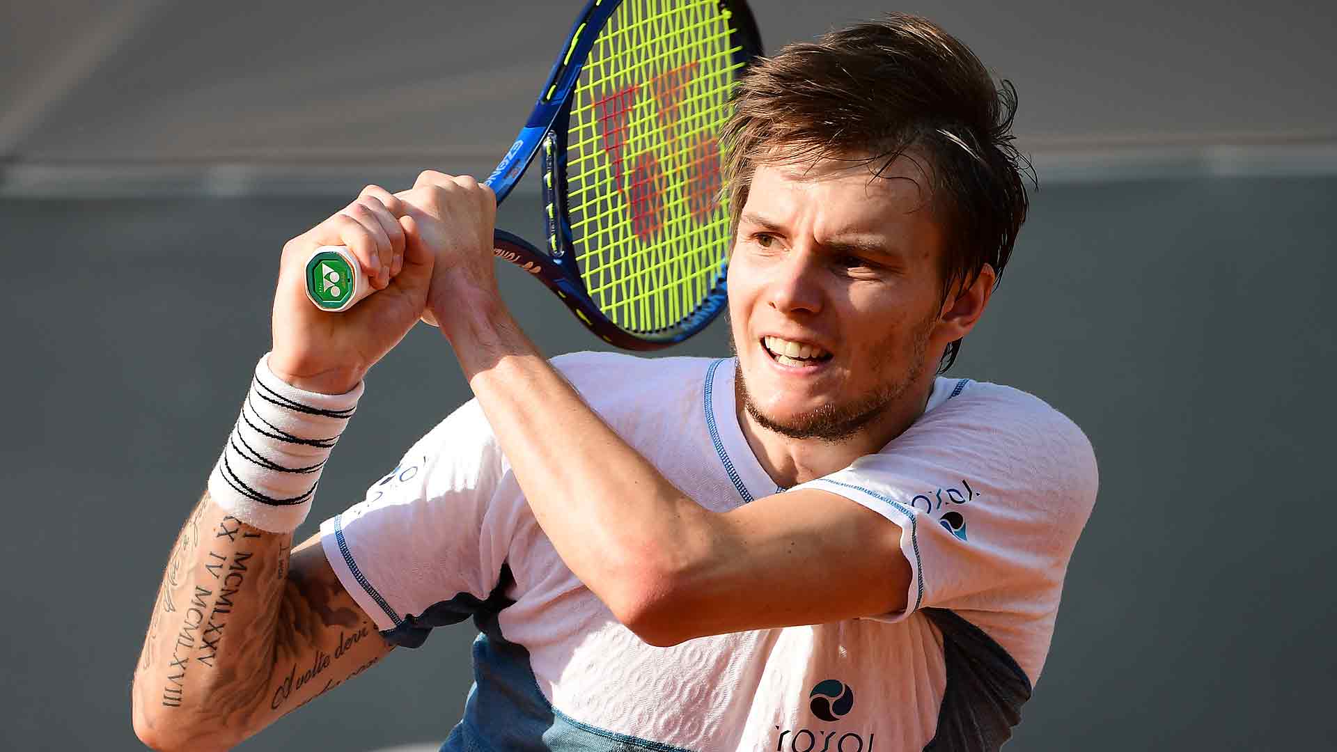 Alexander Bublik Fights Off Slow Start For Win Against Felix Auger Aliassime In Hamburg Atp Tour Tennis