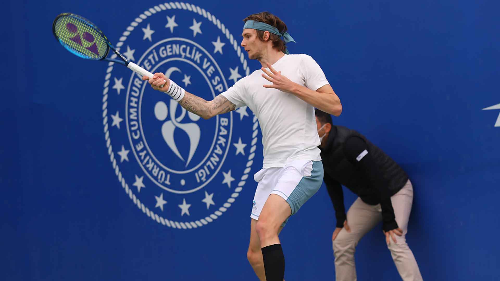 Alexander Bublik Upsets Matteo Berrettini Jeremy Chardy Saves 2 M P In Antalya Atp Tour Tennis