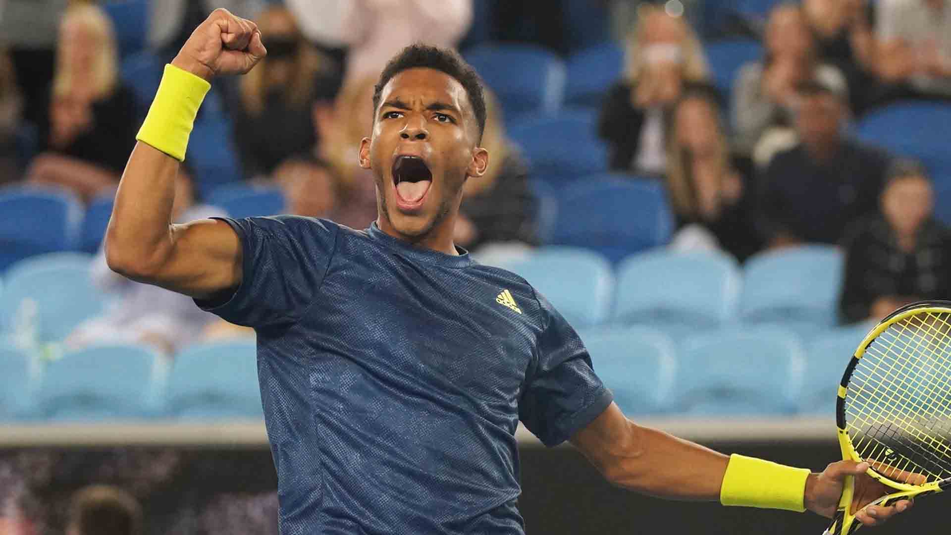 Felix Auger Aliassime Wins Denis Shapovalov Battle Makes Canadian History In Melbourne Atp Tour Tennis