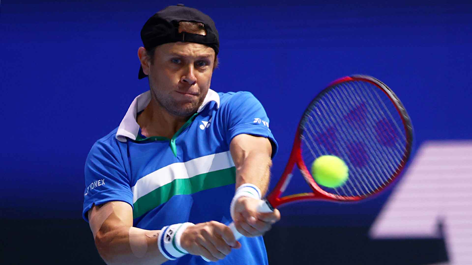 Clutch Radu Albot Advances In Singapore ATP Tour Tennis