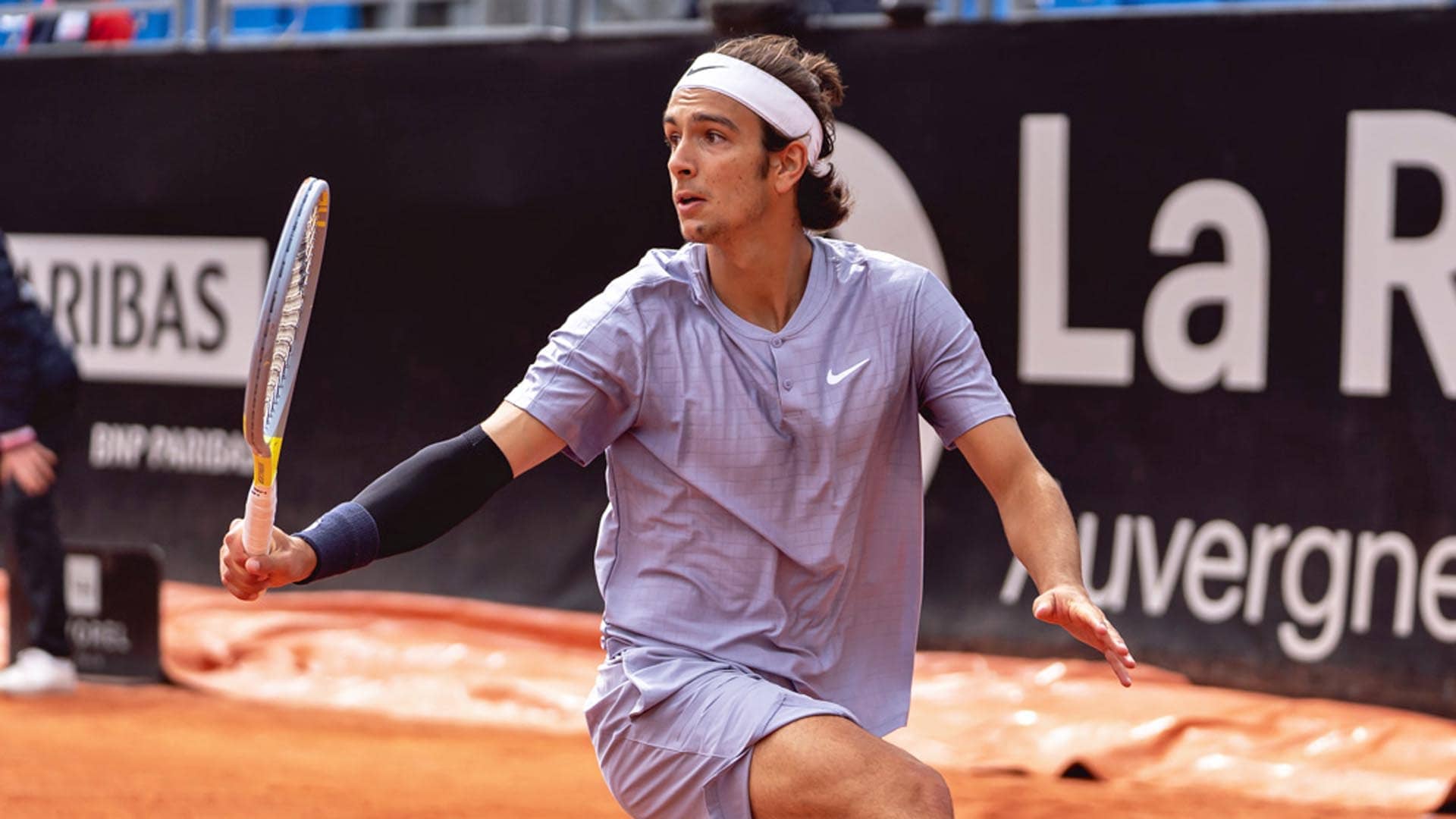 Musetti Recovers From Crazy End For Lyon Semi Final Spot Atp Tour Tennis