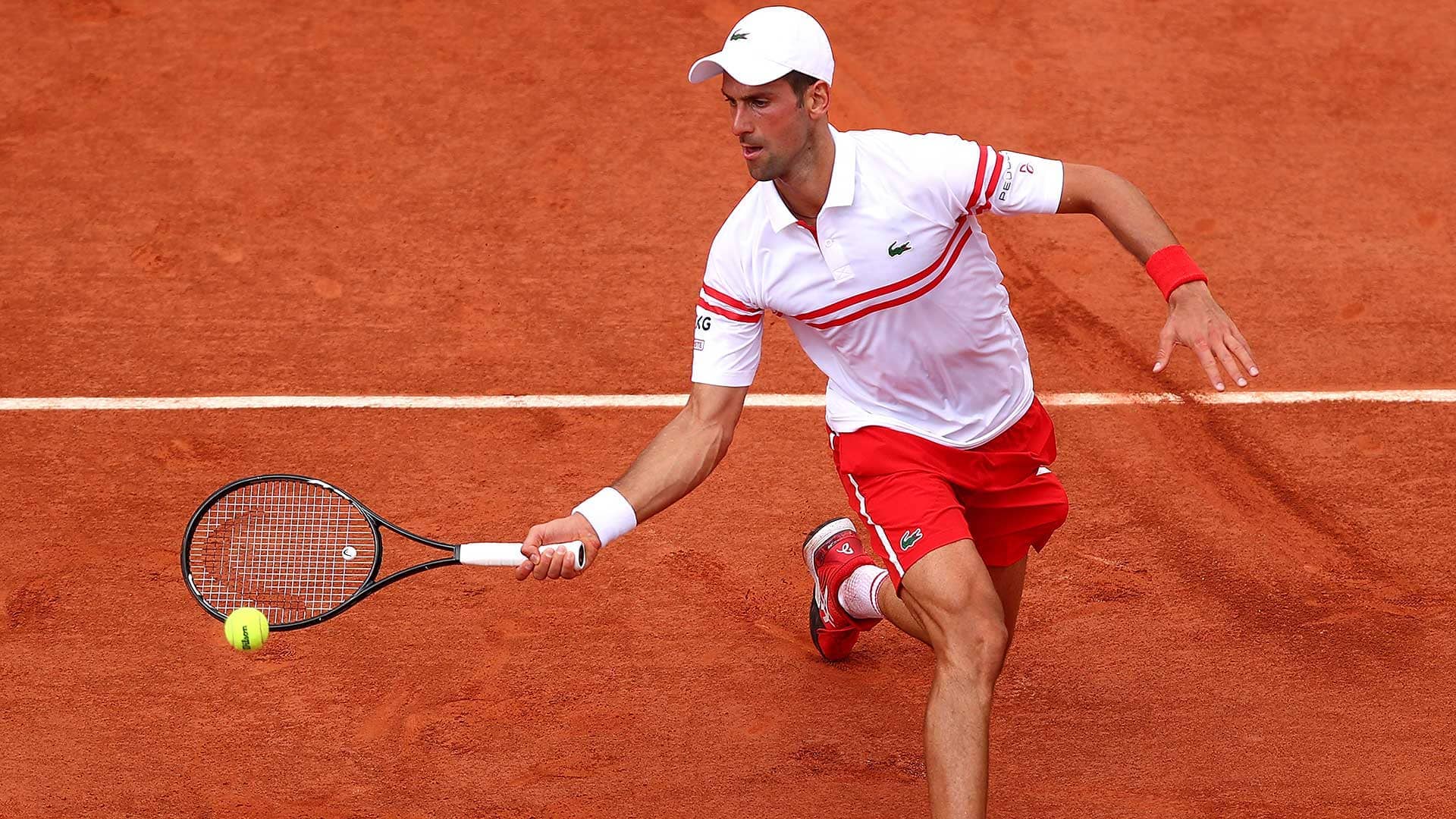 Novak Djokovic Beats Pablo Cuevas For Roland Garros Third Round Berth Atp Tour Tennis