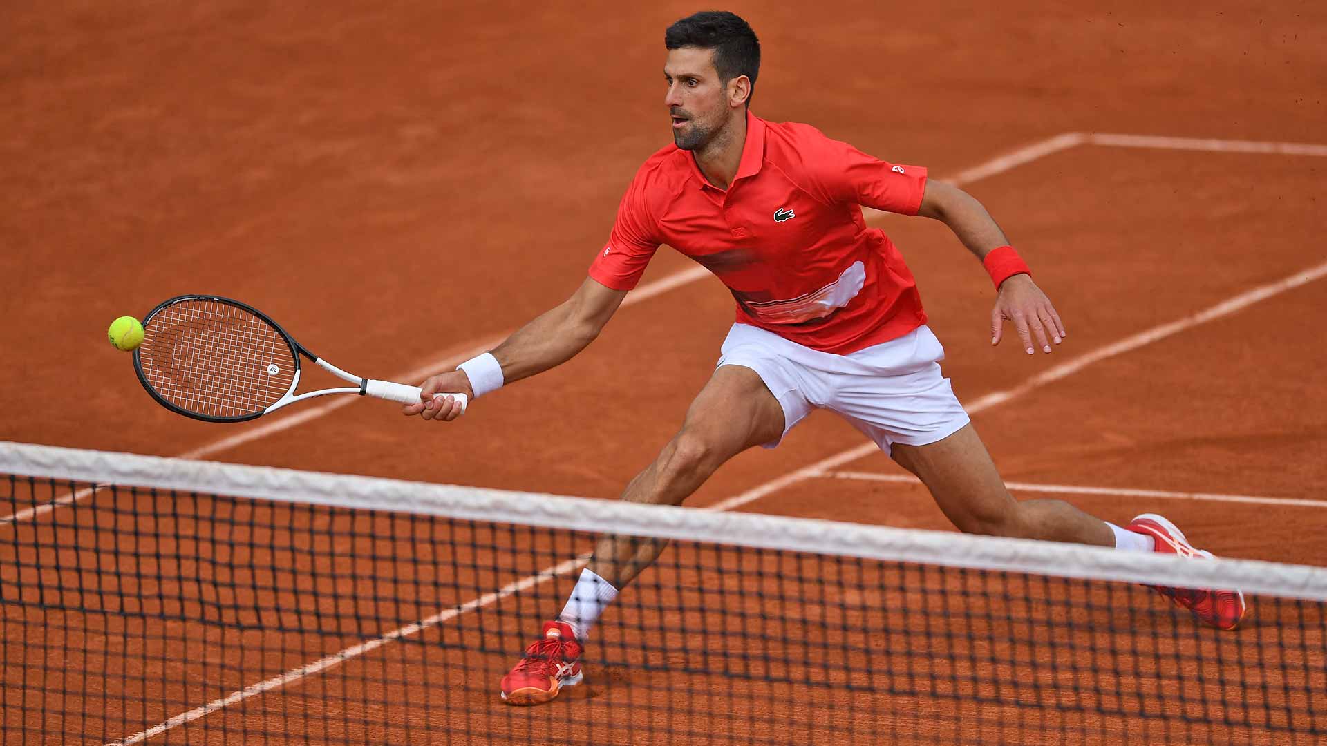 Novak Djokovic Seals QF Berth At Roland Garros In Paris ATP Tour Tennis
