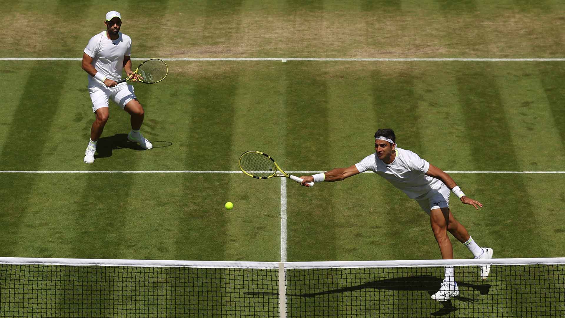 Juan Sebastian Cabal/Robert Farah Cruise To Wimbledon QF Spot ATP Tour Tennis