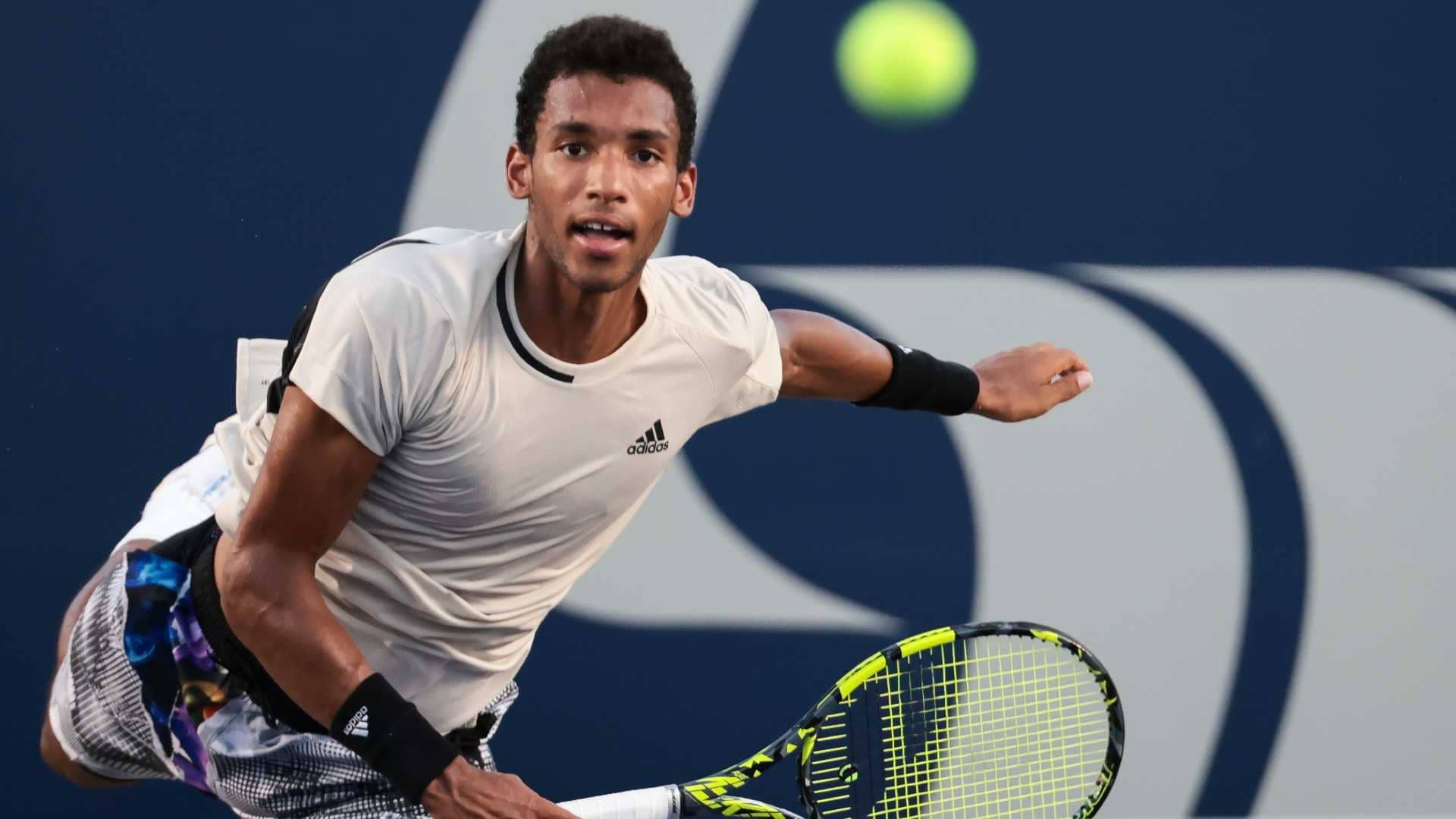 Felix Auger-Aliassime Makes Winning Debut In Los Cabos ATP Tour Tennis