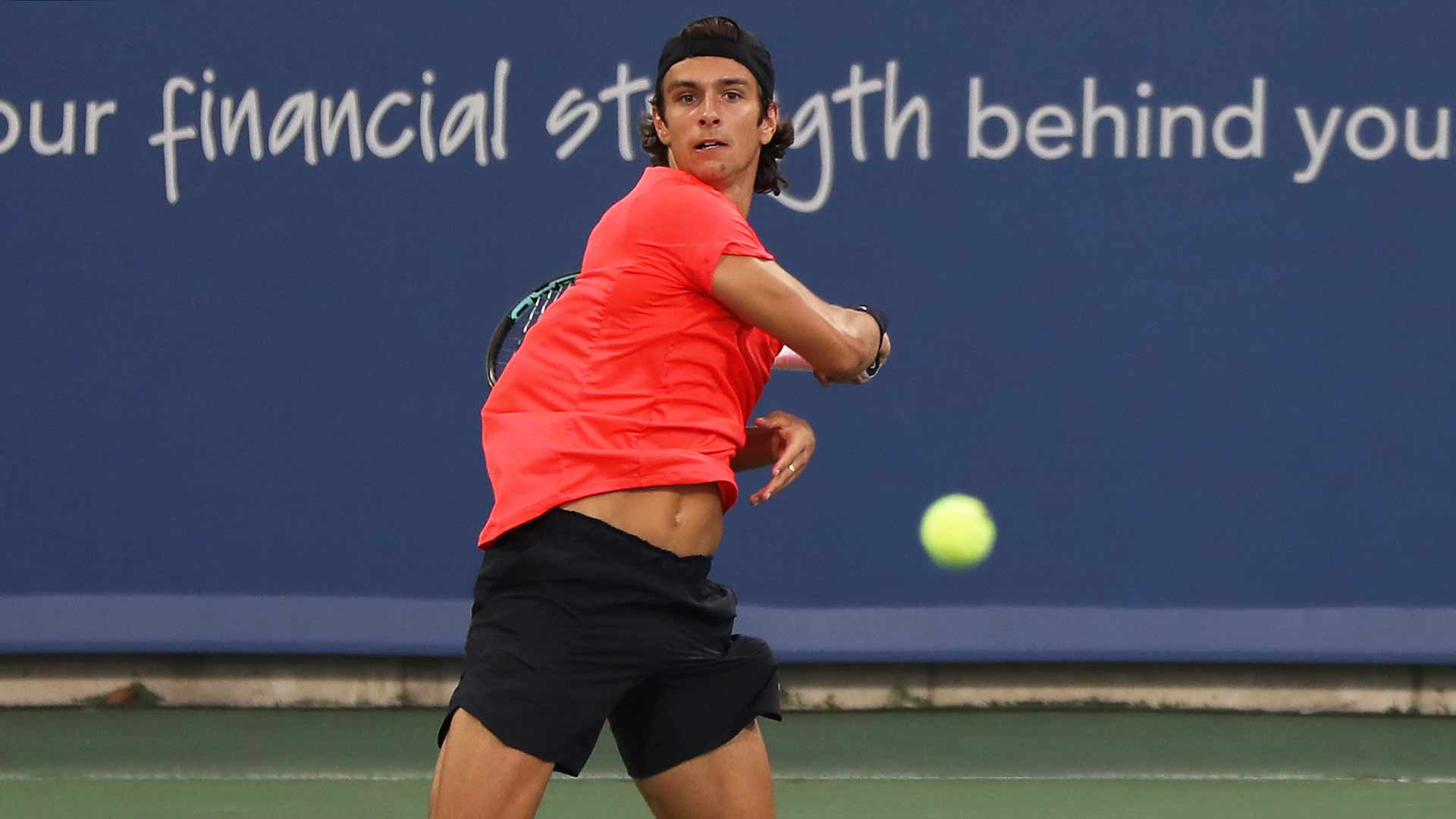 Lorenzo Musetti victorious in Cincinnatis first round of qualifying Saturday